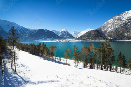 Winterlandschaft am Achensee, Tirol, Österreich