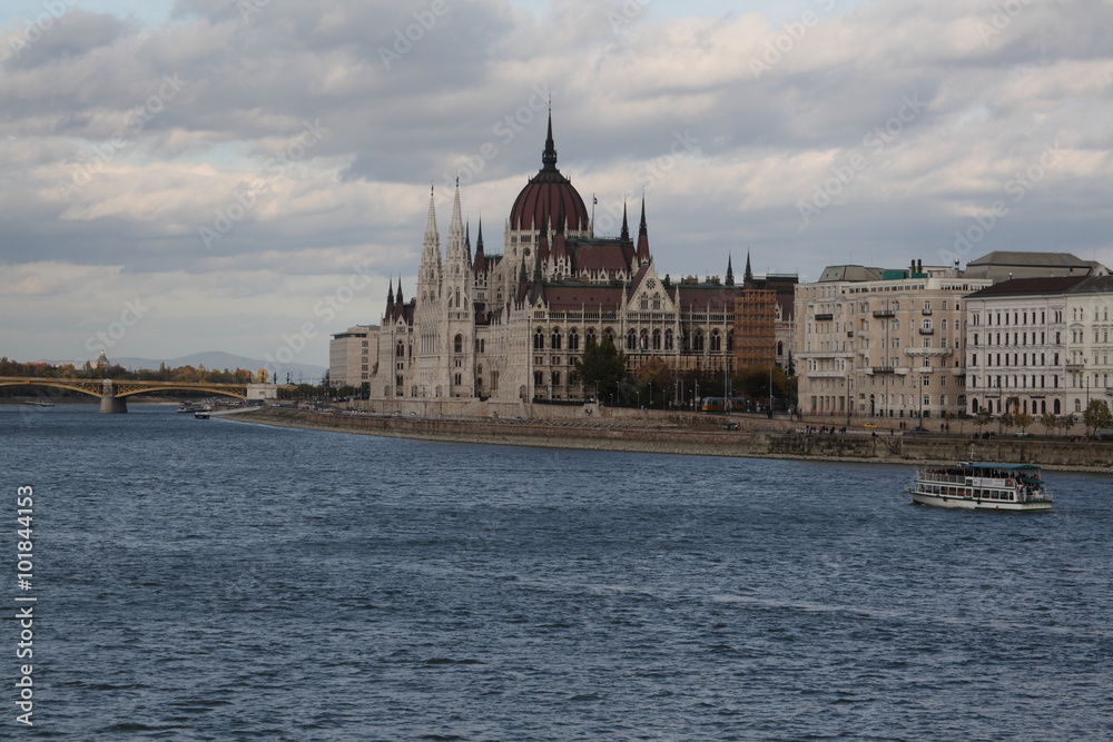Obraz premium The view of Budapest, year 2008