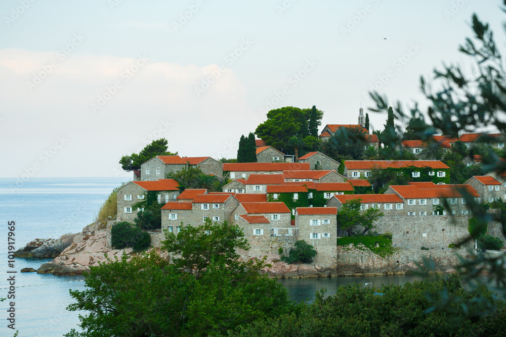 Φωτογραφία Sveti Stefan (St. Stefan) island in Adriatic sea, Montenegro
