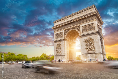 Arc de triomphe, Paris city at sunset  © Vitalez