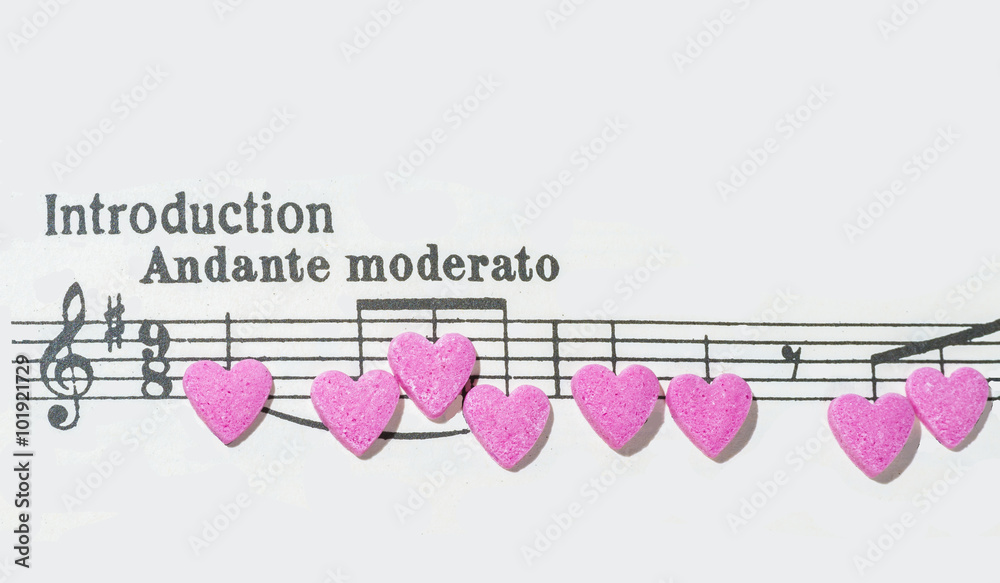 Saint Valentin chanson d'amour/notes avec petits coeurs