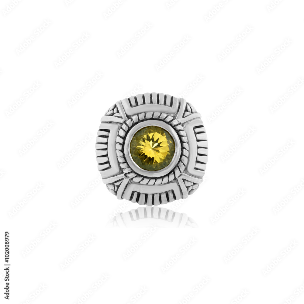 Naklejka premium Beautiful Citrine Gemstone Fashion Ring in Sterling Silver