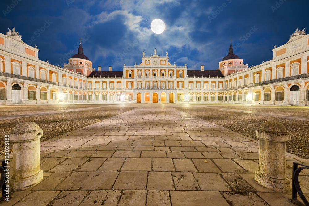 Royal Palace of Aranjuez, main court at night. Community of Madrid, Spain