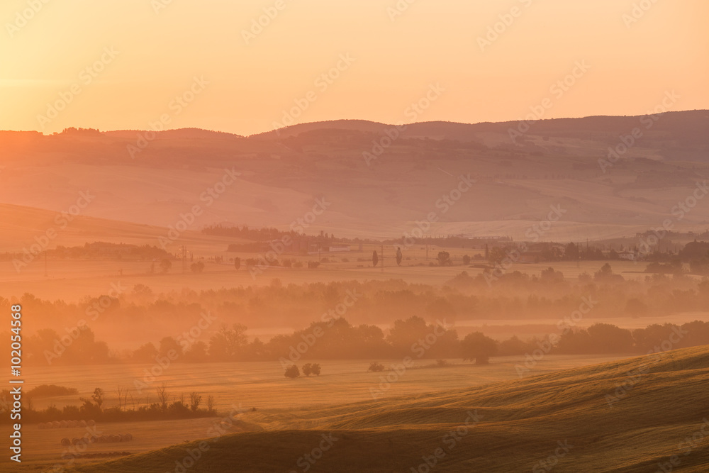 Early morning on countryside, San Quirico d´Orcia, Tuscany, Ita Early morning on countryside, San Quirico d´Orcia, Tuscany, Ita