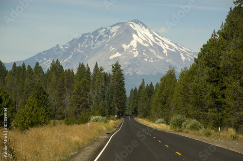 Road to Mount Shasta