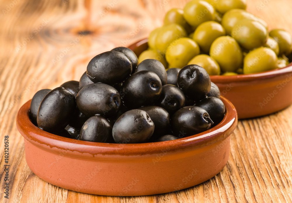 olives in classic mud pie olives in classic mud pie