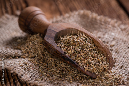 Foto Heap of dried Anise Seeds
