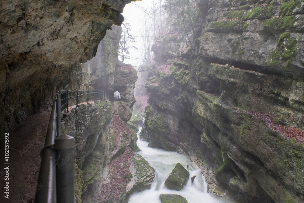 Taubelnlochschlucht