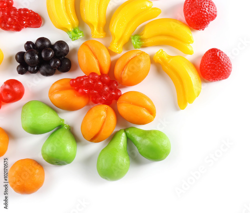 Fototapeta Naklejka Na Ścianę i Meble -  Fruit jelly candies isolated on white