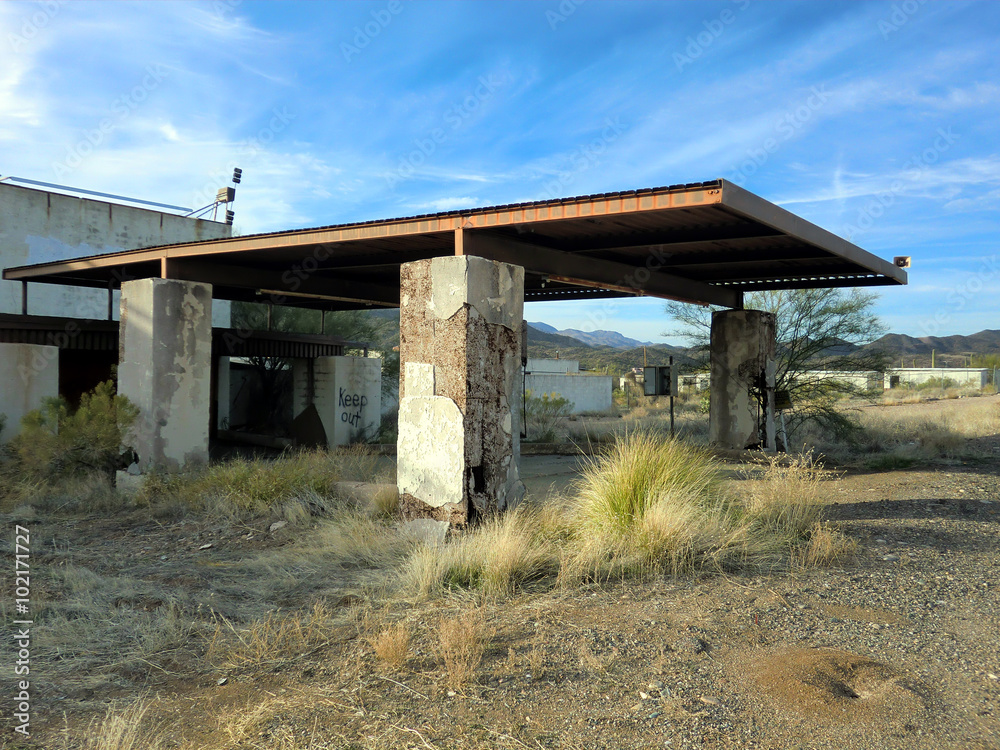 Entrance to abandoned racetrack in Arizona desert - landscape photo