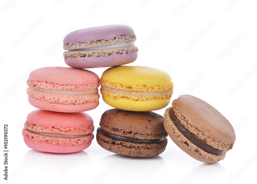 Fototapeta premium macaroon on white background
