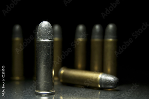 bullet magnum / bullets in dark