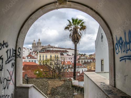 Lissabons Altstadt mit Kloster São Vicente de Fora