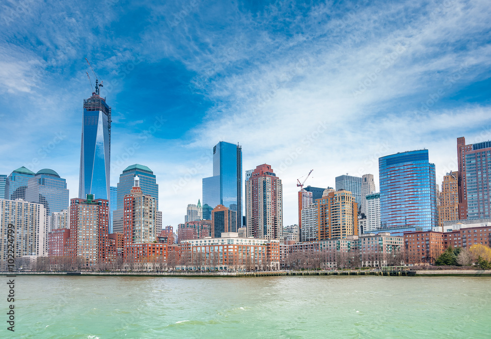 Obraz premium New York City with Manhattan skyline over Hudson River