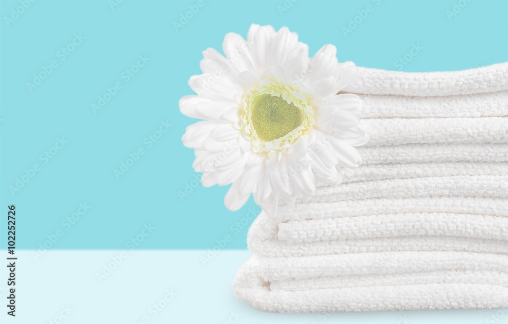 Towel. Towel.