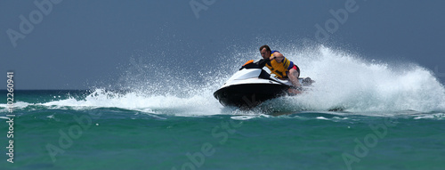 man drive on the jetski