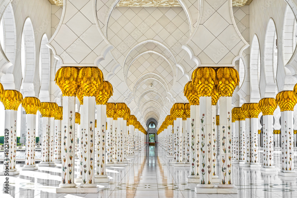 Obraz premium Meczet Sheikh Zayed, Abu Zabi, Zjednoczone Emiraty Arabskie
