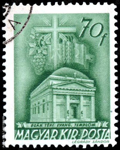 Stamp printed in Hungary shows Lutheran Temple in Budapest