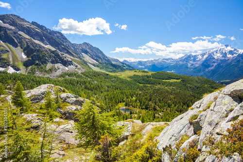 Valmalenco (IT) - Laghetto del Mufulè visto dall'Alpe Prabello