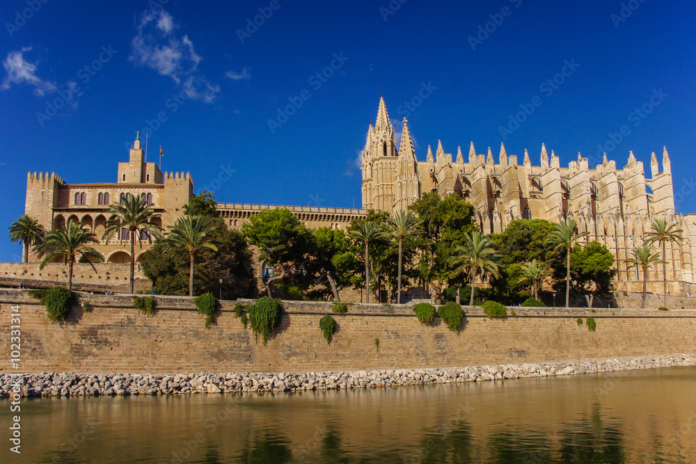 Königspalast und Kathedrale von Palma de Mallorca
