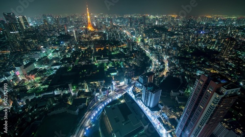 六本木ヒルズから見た東京タワーと東京の夜景
