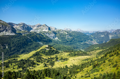 Mountains in Austria © Stockr