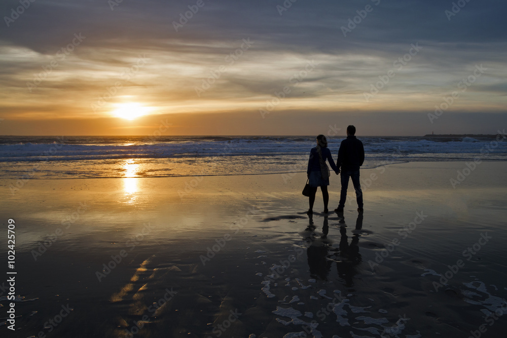 Naklejka premium Sunset Love