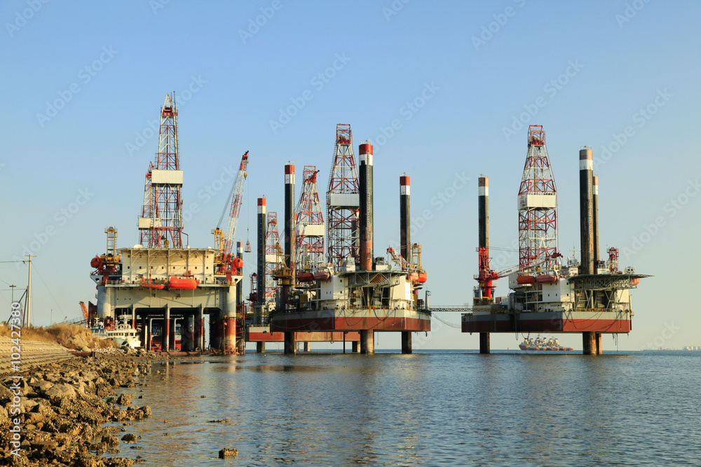 Fototapeta premium offshore oil rig