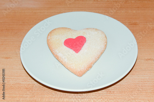 Love heart cookie