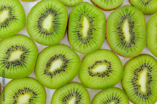 slived kiwi