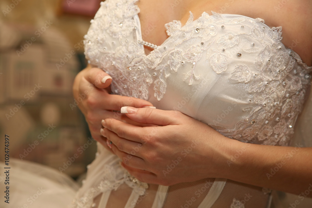 bride folded her hands in front of him bride folded her hands in front of him
