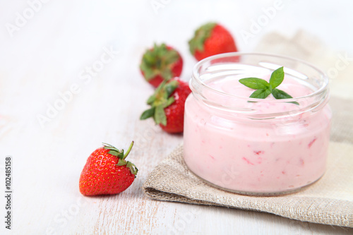 Fototapeta Naklejka Na Ścianę i Meble -  Strawberry yogurt and ripe strawberry