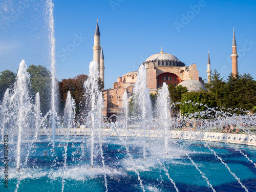 Aya Sofia mosque in Istanbul with a fountain in the foreground
