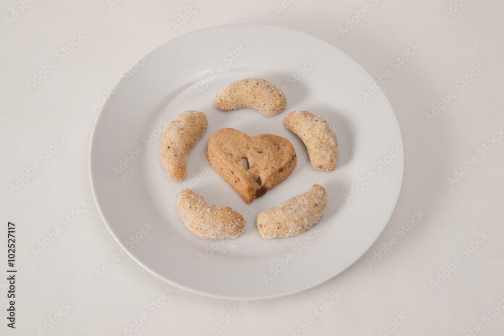Vanillekipferl auf Teller Vanillekipferl auf Teller