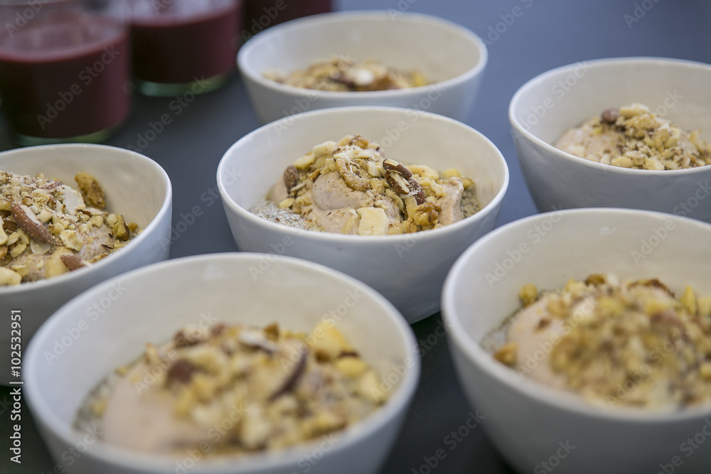 Chia Pudding / Müsli mit Nüssen Chia Pudding / Müsli mit Nüssen