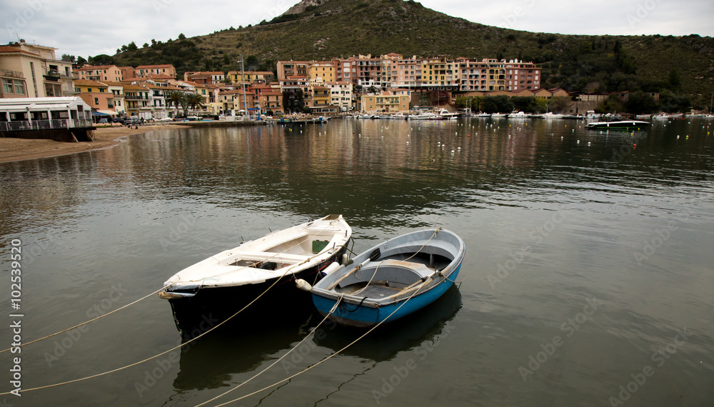 Barche da pesca ormeggiate.Porto Ercole.