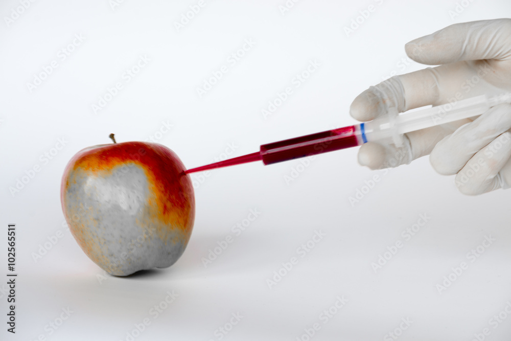 Editing an apple Editing an apple