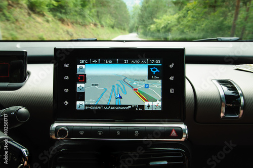 Modern car navigation