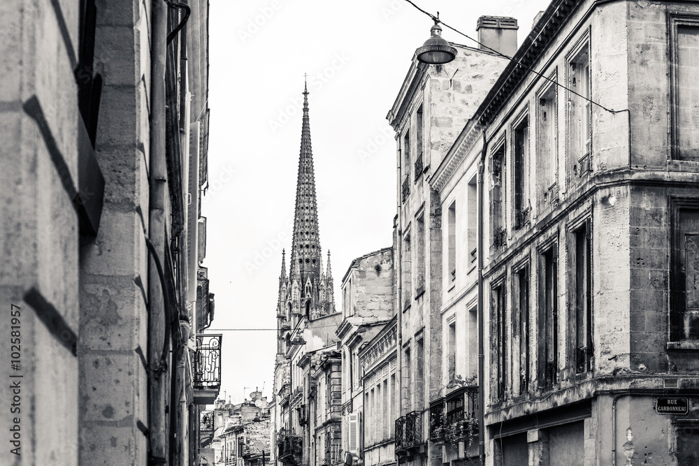 Fototapeta premium Street view of old town in bordeaux city, France Europe