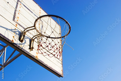 Basketball hoop © AnirutKhattirat