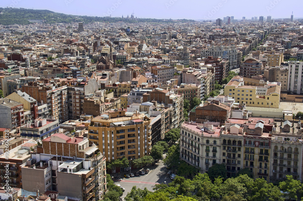 Fototapeta premium Cityscape of Barcelona, Spain