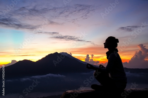 Foto Meditation in the mountains