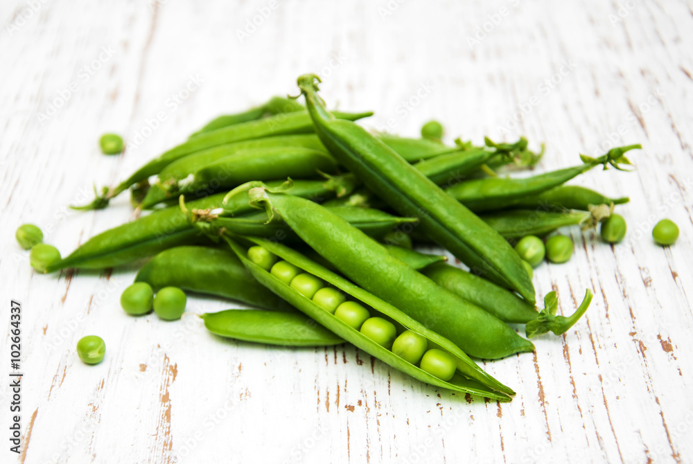 Green fresh peas