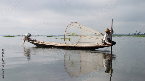 Local fisherman at work on Inle Lake, Myanmar © bleung