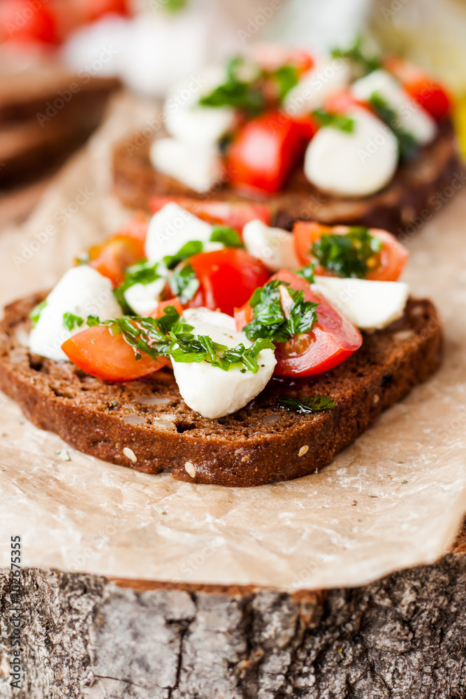 toast with tomato and mozzarella