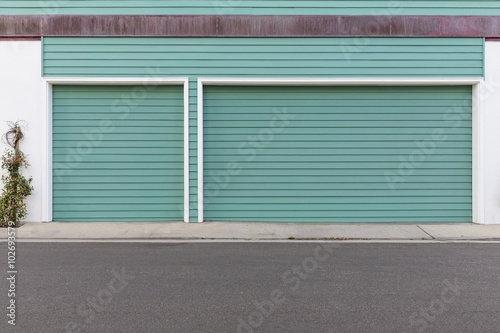 turquoise three car garage