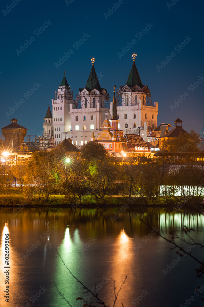 View on Izmaylovo's Kremlin from Izmaylovskiy island in the night