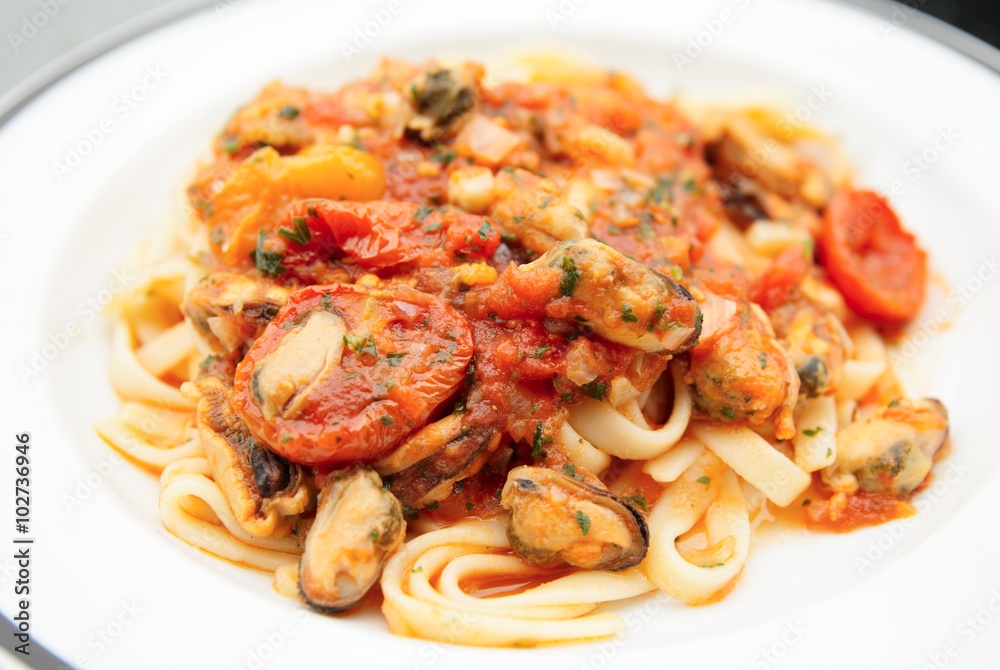 Fried mussels with pasta Fried mussels with pasta