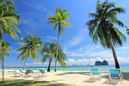  The paradise island in trang province , thailand