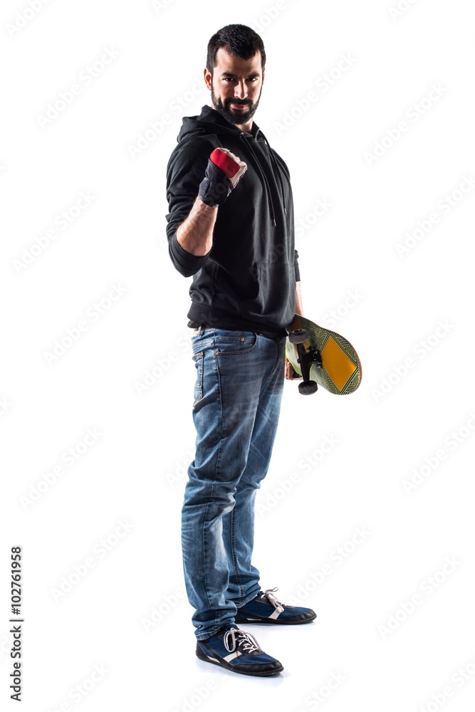 Naklejka premium Lucky man with skateboard
